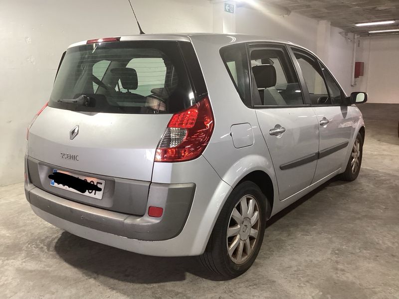 Renault Scenic 1.5 dCi Dynamique 2008 – снимка 2