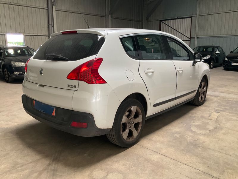 Peugeot 3008 1.6 HDi Active 2012 – снимка 2