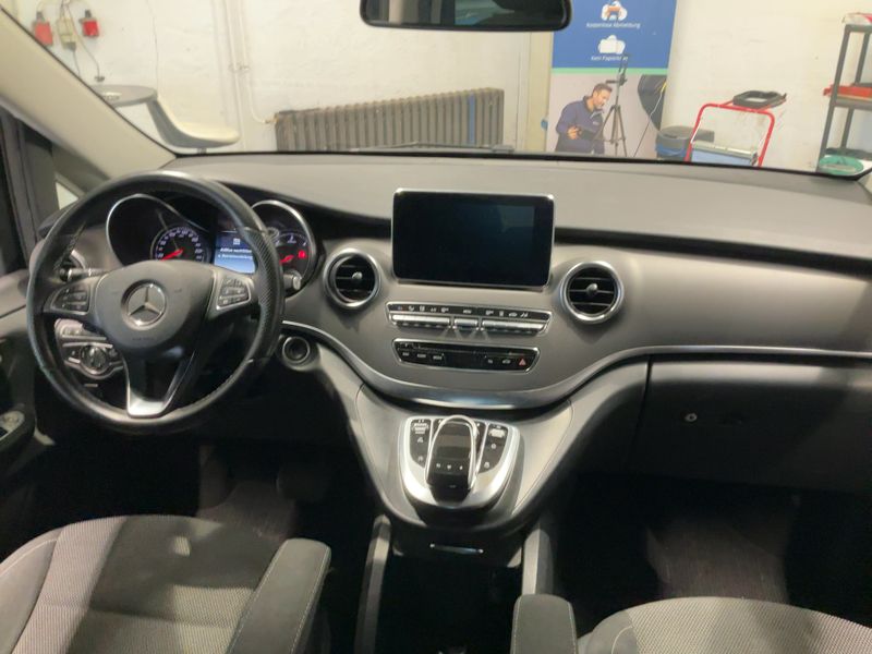 Mercedes-Benz V-Klasse V 250 d lang 4Matic BlueTEC Edition 2019 – снимка 18