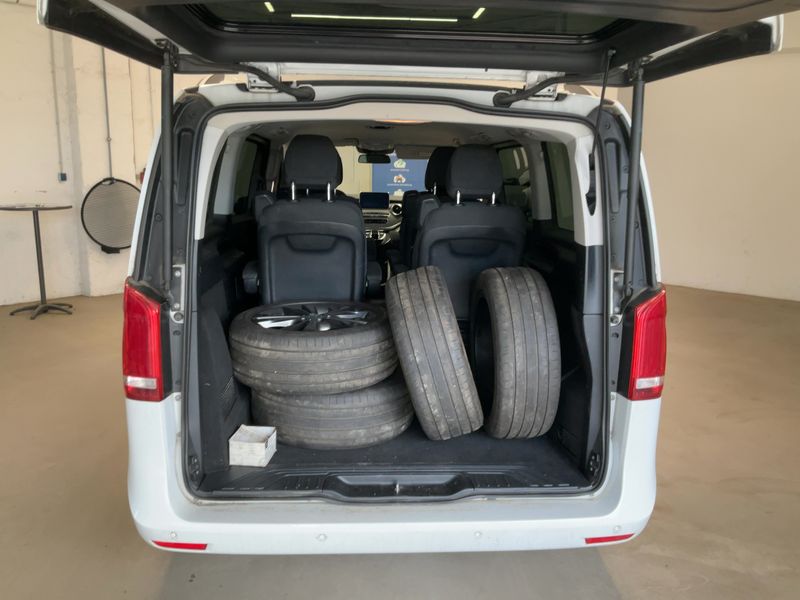 Mercedes-Benz V-Klasse V 250 d lang 4Matic BlueTEC Edition 2019 – снимка 16