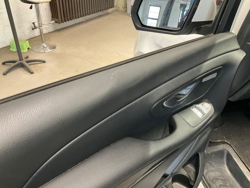 Mercedes-Benz V-Klasse V 250 d lang 4Matic BlueTEC Edition 2019 – снимка 25