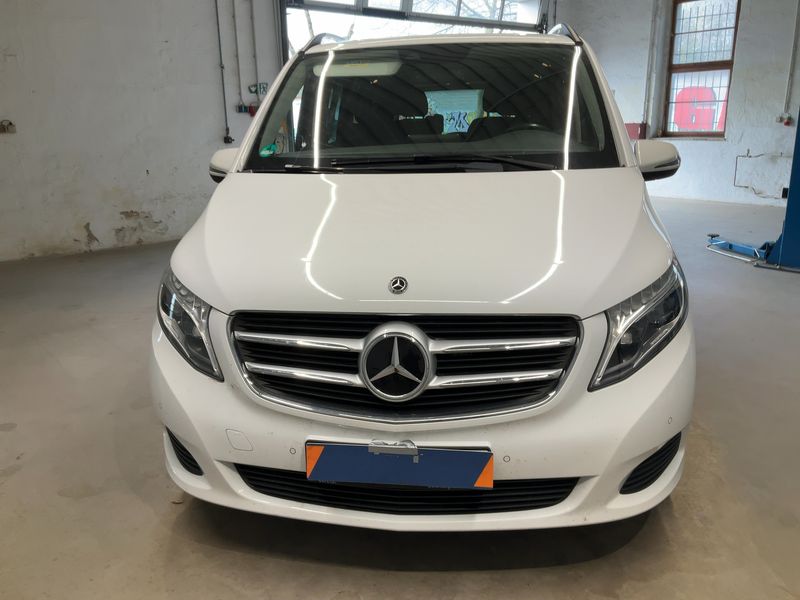 Mercedes-Benz V-Klasse V 250 d lang 4Matic BlueTEC Edition 2019 – снимка 14