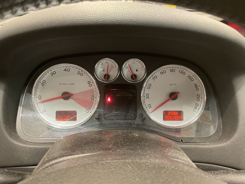 Peugeot 307 2.0 Basis 2004 – снимка 4