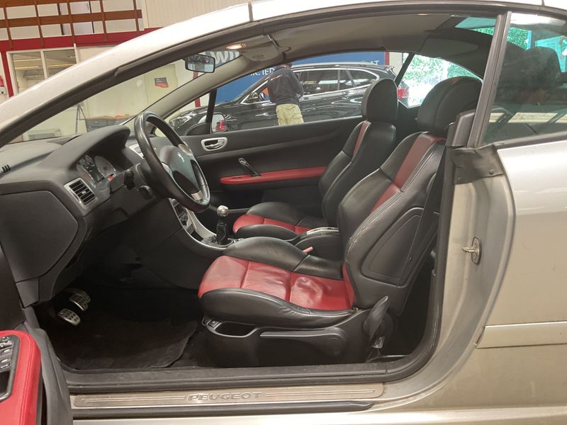 Peugeot 307 2.0 Basis 2004 – снимка 3
