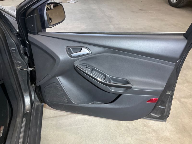 Ford Focus 1.5 EcoBoost Titanium 2018 – снимка 34