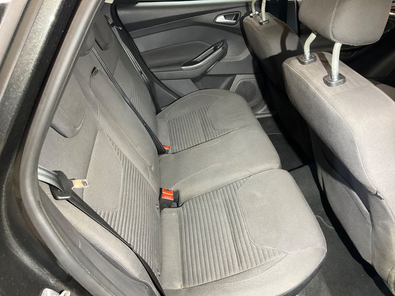 Ford Focus 1.5 EcoBoost Titanium 2018 – снимка 38