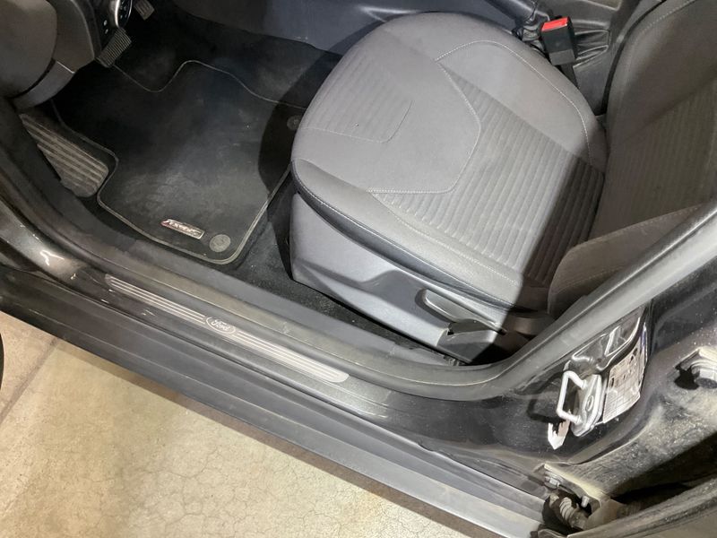 Ford Focus 1.5 EcoBoost Titanium 2018 – снимка 29