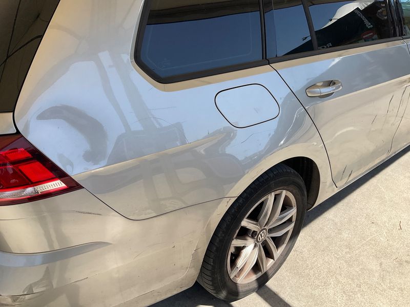 Volkswagen Golf VII 1.6 TDI Advance BlueMotion Tech 2018 – снимка 23