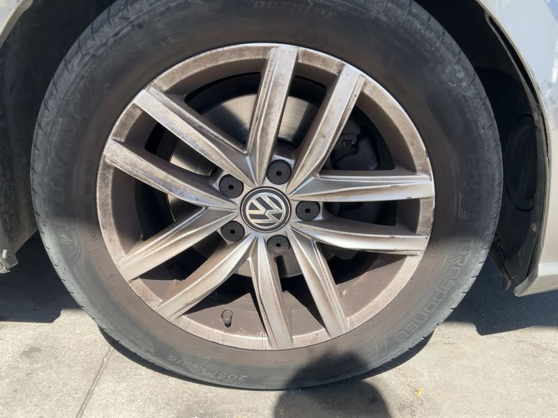 Volkswagen Golf VII 1.6 TDI Advance BlueMotion Tech 2018 – снимка 11
