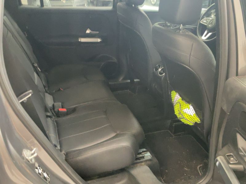 Mercedes-Benz GLB-Klasse GLB 200 d Progressive 2021 – снимка 19