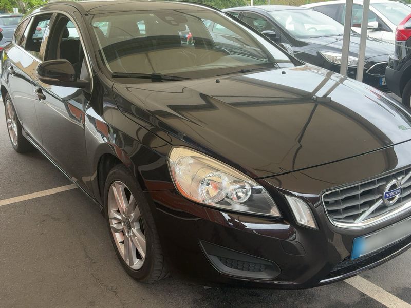 Volvo V60 1.6 D Kinetic 2012 – снимка 12