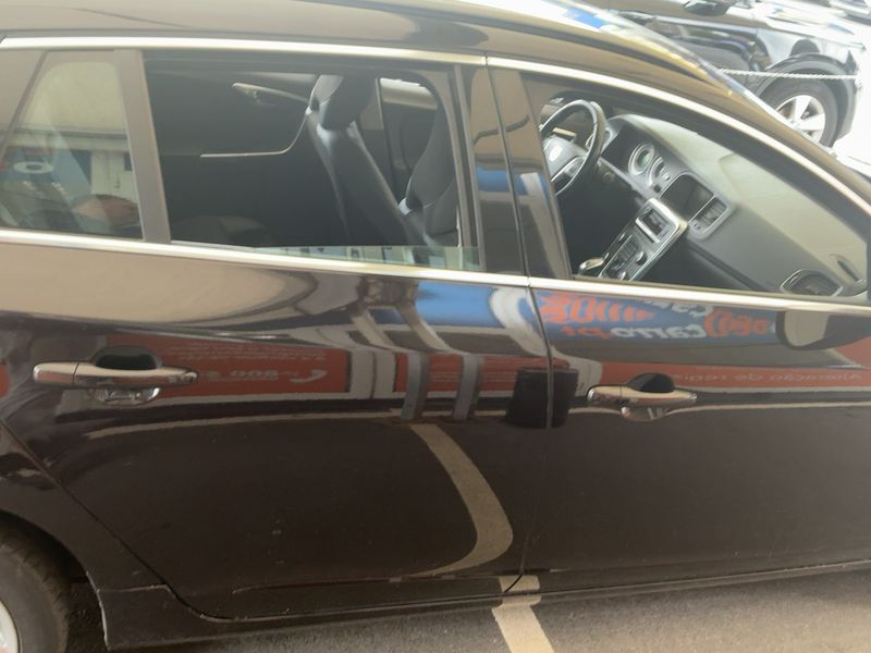 Volvo V60 1.6 D Kinetic 2012 – снимка 10