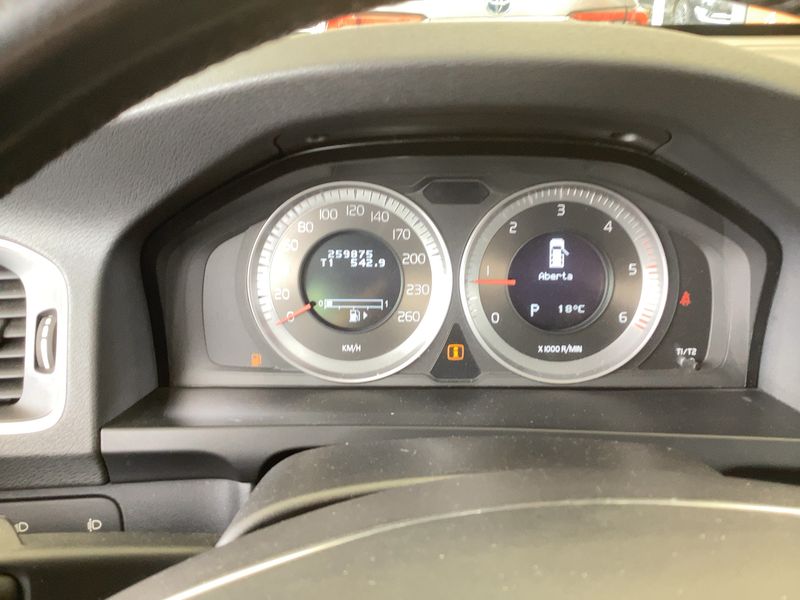Volvo V60 1.6 D Kinetic 2012 – снимка 18
