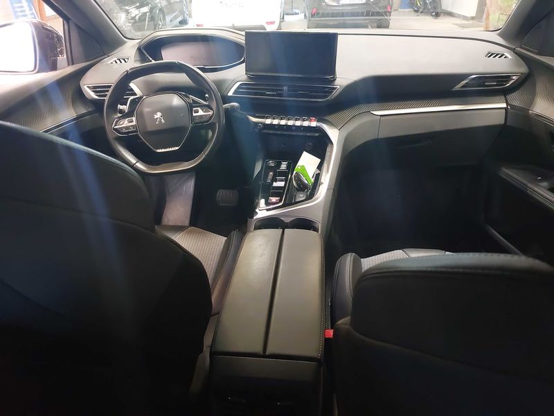 Peugeot 3008 1.5 Blue-HDi Allure Pack 2023 – снимка 11