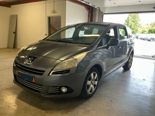 Peugeot 5008 1.6 HDi Business Pack 2012 – снимка 1