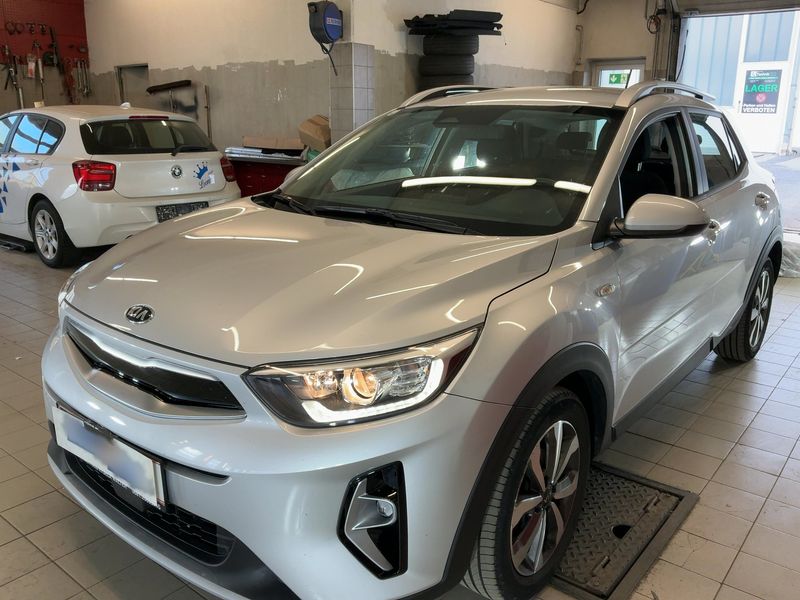 Kia Stonic 1.0 TGDI Silber 2021 – снимка 1