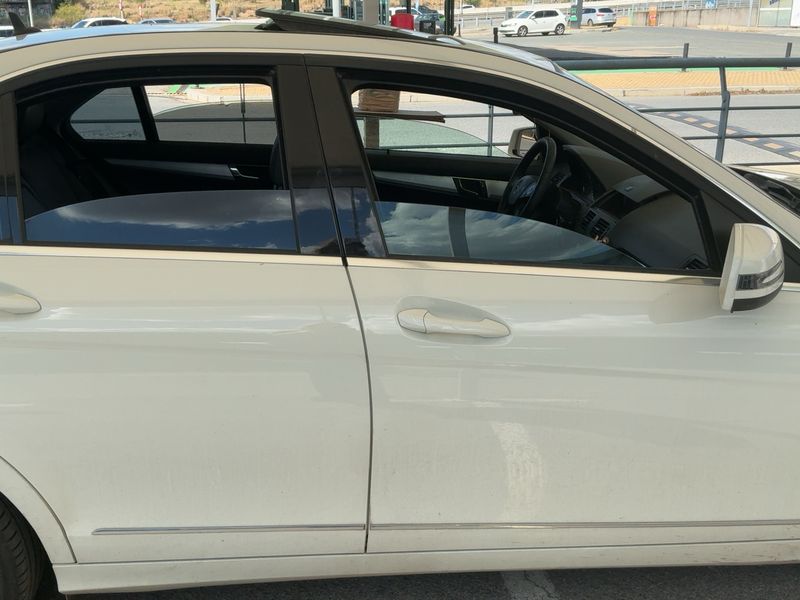 Mercedes-Benz C-Klasse C 200 CDI BlueEfficiency Avantgarde 2009 – снимка 7