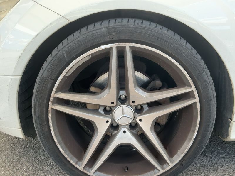 Mercedes-Benz C-Klasse C 200 CDI BlueEfficiency Avantgarde 2009 – снимка 17