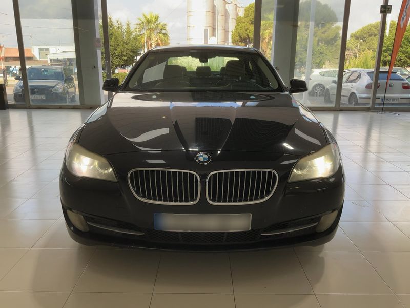 BMW 5er 520d 2011 – снимка 14