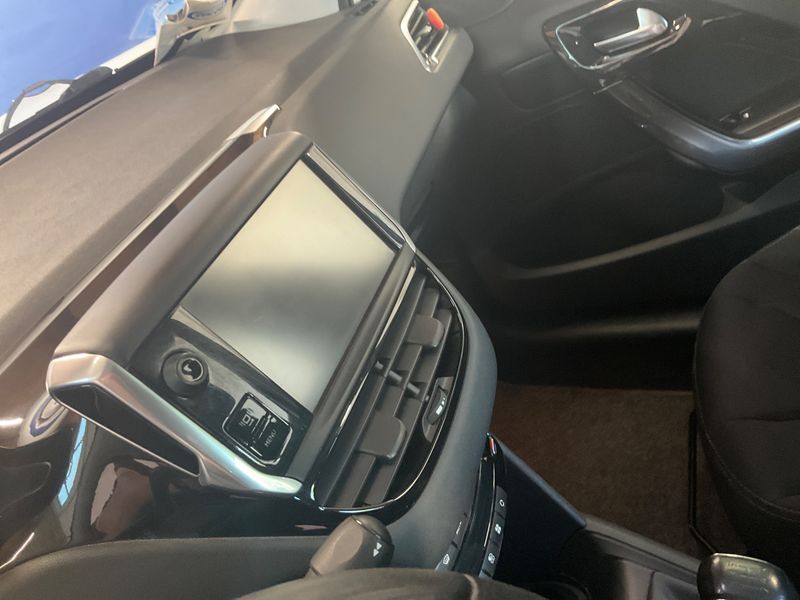 Peugeot 208 1.2 VTi Allure 2014 – снимка 29