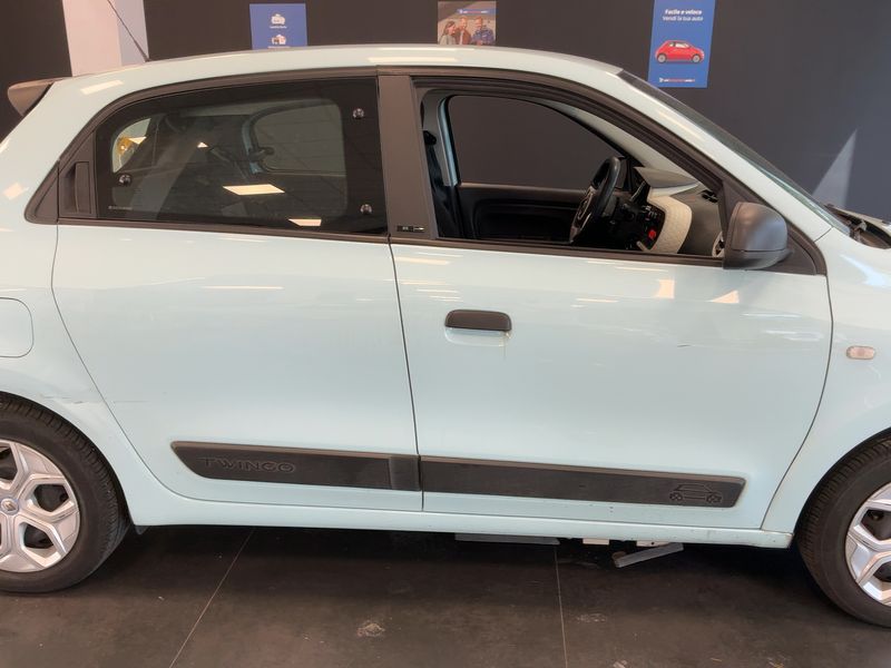 Renault Twingo electric drive 60 kW Life Electric 2021 – снимка 10