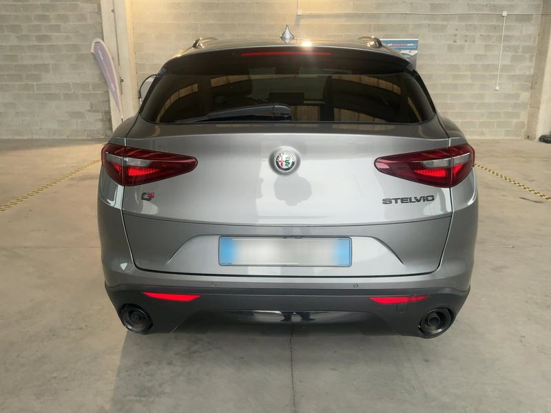 Alfa Romeo Stelvio 2.2 JTDM B-Tech Q4 2019 – снимка 7