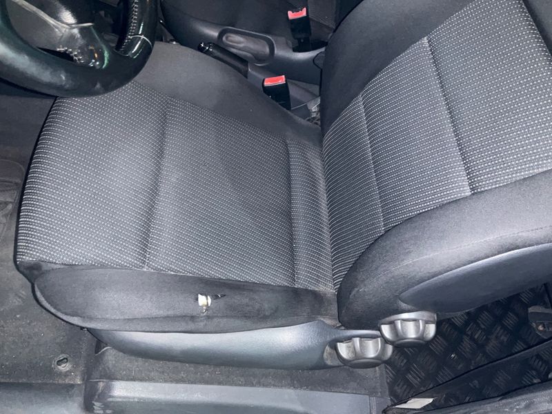 Seat Alhambra 2.0 TDI Sport Plus 2009 – снимка 27