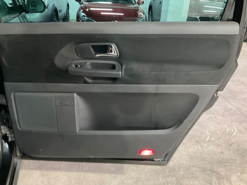 Seat Alhambra 2.0 TDI Sport Plus 2009 – снимка 33