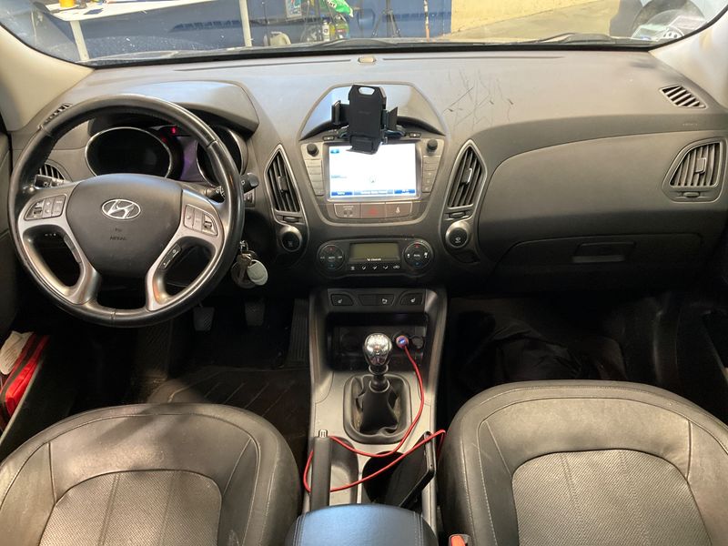 Hyundai ix35 1.7 CRDi Business Blue 2WD 2015 – снимка 17