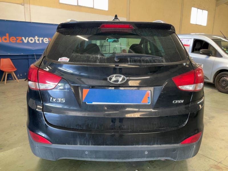 Hyundai ix35 1.7 CRDi Business Blue 2WD 2015 – снимка 7