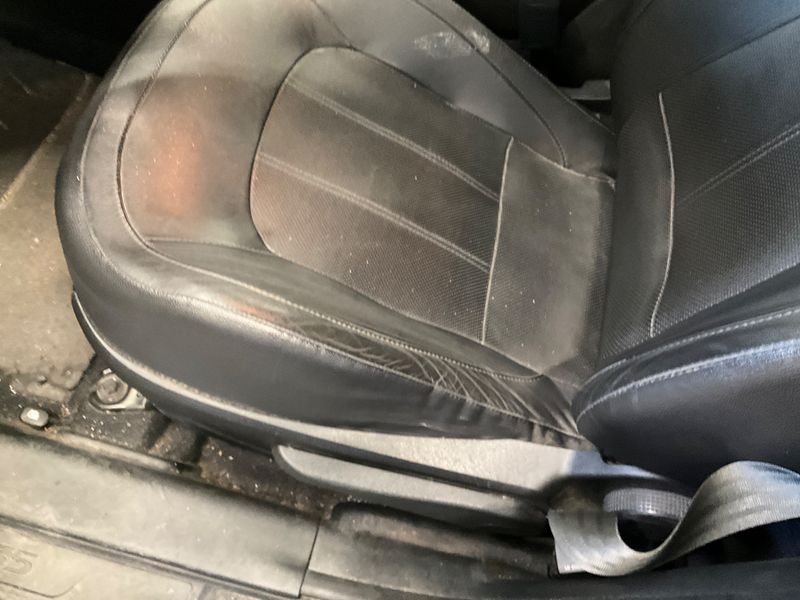 Hyundai ix35 1.7 CRDi Business Blue 2WD 2015 – снимка 28