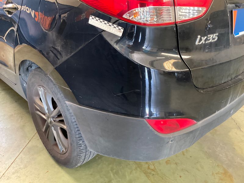 Hyundai ix35 1.7 CRDi Business Blue 2WD 2015 – снимка 34