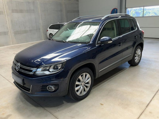 Volkswagen Tiguan 2.0 TDI Sport & Style 4Motion BlueMotion Tech 2015 – снимка 1