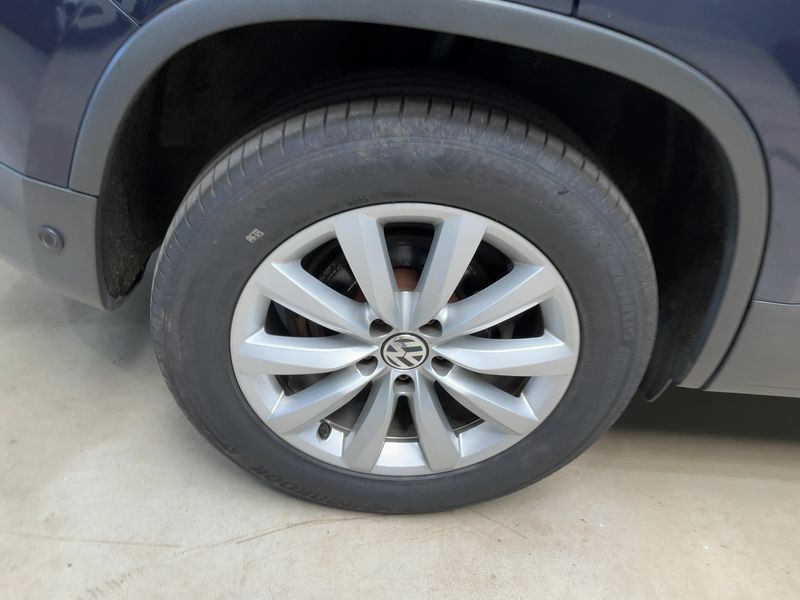 Volkswagen Tiguan 2.0 TDI Sport & Style 4Motion BlueMotion Tech 2015 – снимка 9