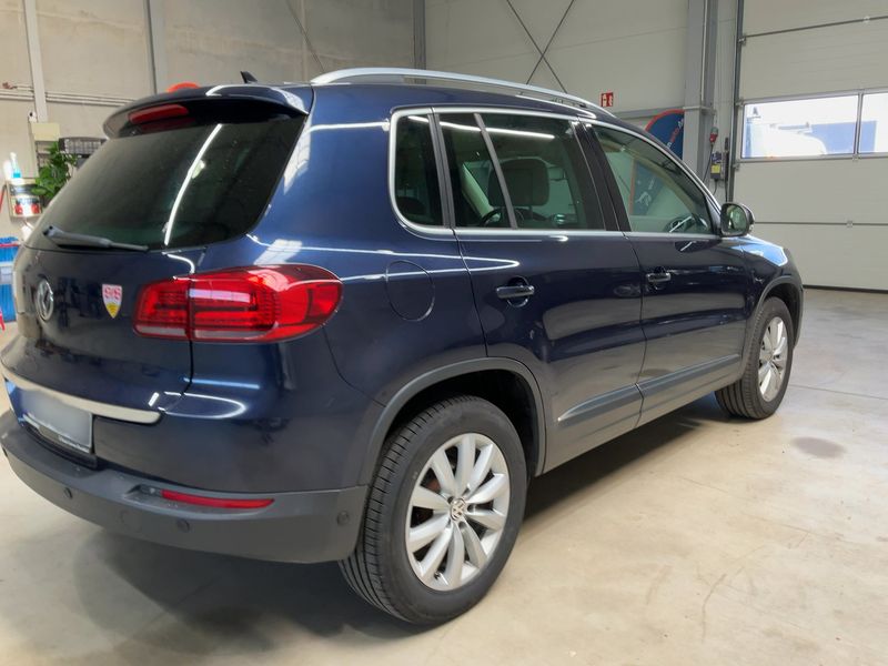 Volkswagen Tiguan 2.0 TDI Sport & Style 4Motion BlueMotion Tech 2015 – снимка 8