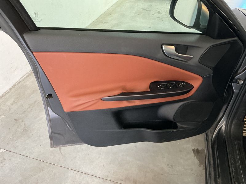 Alfa Romeo Giulietta 1.4 Turbo Turismo 2014 – снимка 28