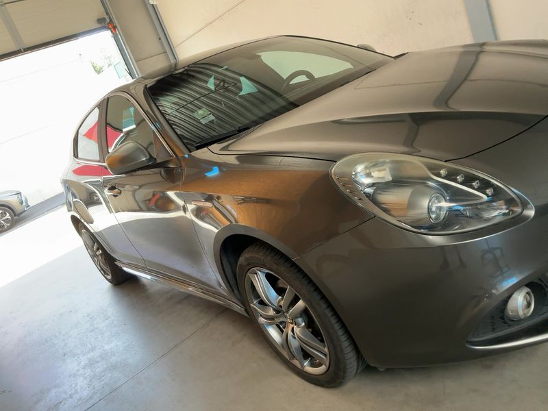 Alfa Romeo Giulietta 1.4 Turbo Turismo 2014 – снимка 12