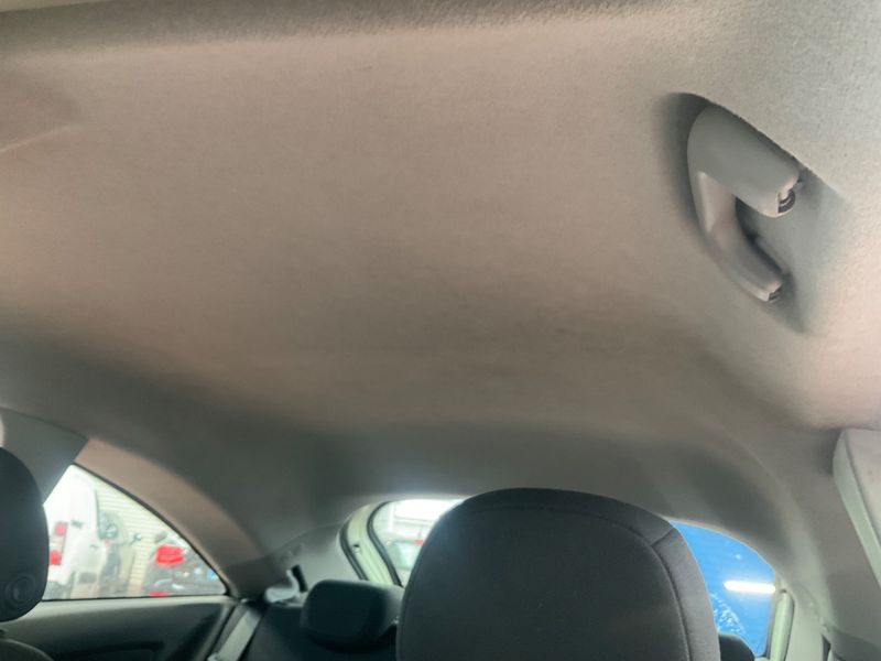 Opel Corsa 1.3 CDTI Edition 2011 – снимка на щета
