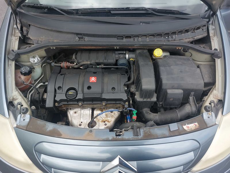 Citroen C3 1.6 Exclusive 2006 – снимка 8