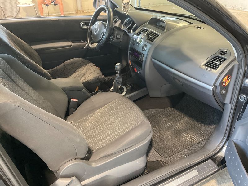 Renault Megane 1.5 dCi Dynamique Luxe 2007 – снимка 3