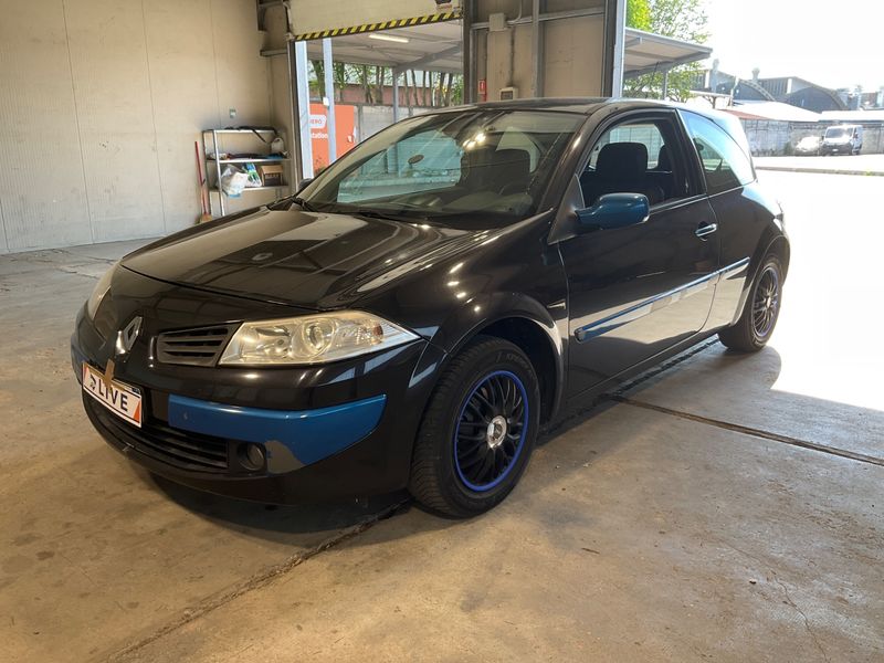 Renault Megane 1.5 dCi Dynamique Luxe 2007 – снимка 1