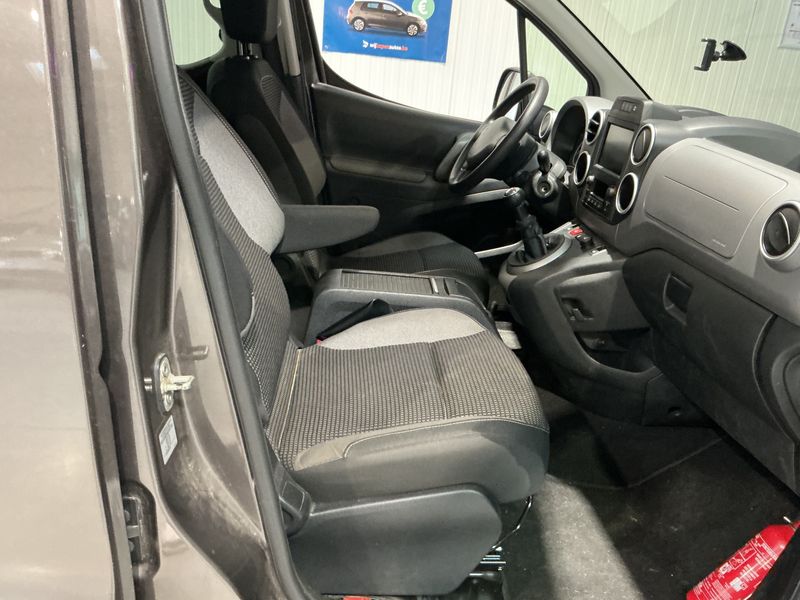 Peugeot Partner 1.2 PureTech Outdoor 2016 – снимка 17