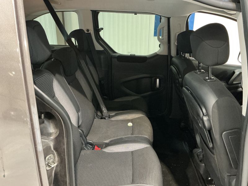 Peugeot Partner 1.2 PureTech Outdoor 2016 – снимка 20