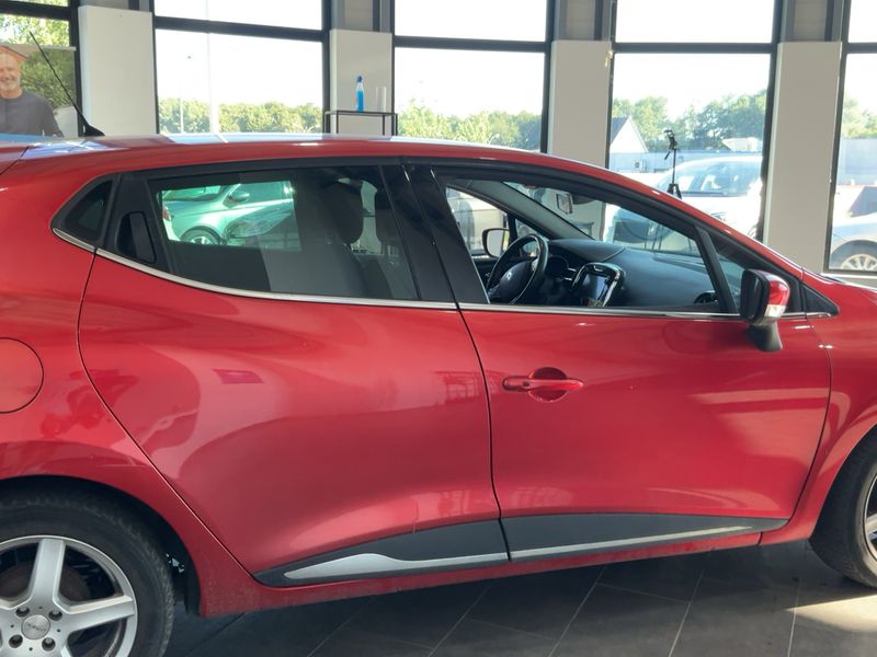 Renault Clio 1.5 dCi Energy Luxe 2014 – снимка 10