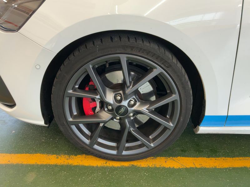 Ford Focus 2.3 EcoBoost ST X 2023 – снимка 3