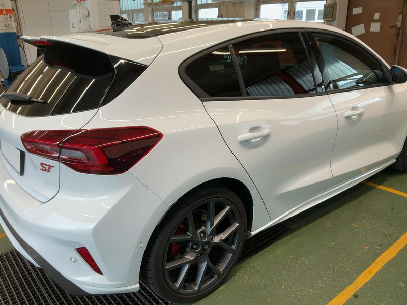 Ford Focus 2.3 EcoBoost ST X 2023 – снимка 8