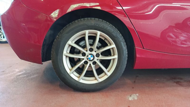 BMW 1er 118d xDrive Lounge 2014 – снимка 9