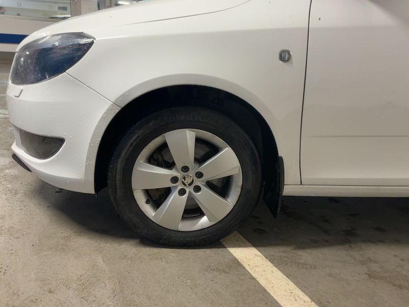 Skoda Fabia 1.2 TSI Ambition 2014 – снимка 3
