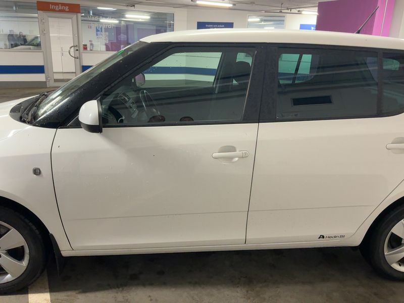 Skoda Fabia 1.2 TSI Ambition 2014 – снимка 4