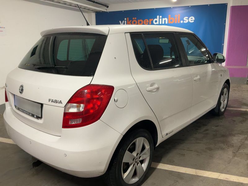 Skoda Fabia 1.2 TSI Ambition 2014 – снимка 8